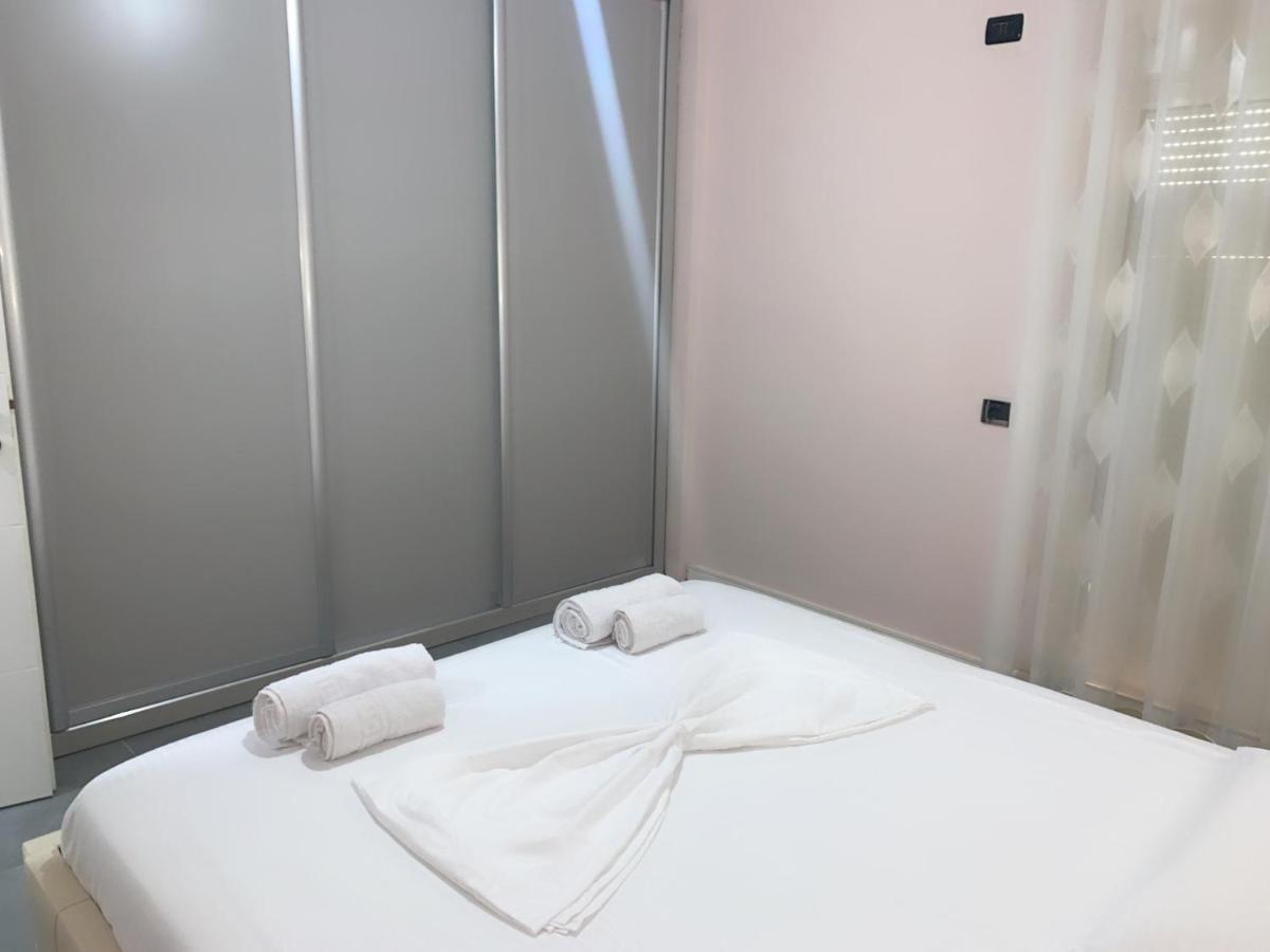 Apartament Dean Apartment วญอเรอ ภายนอก รูปภาพ