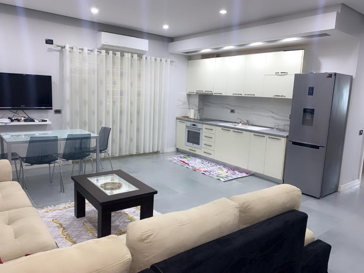 Apartament Dean Apartment วญอเรอ ภายนอก รูปภาพ