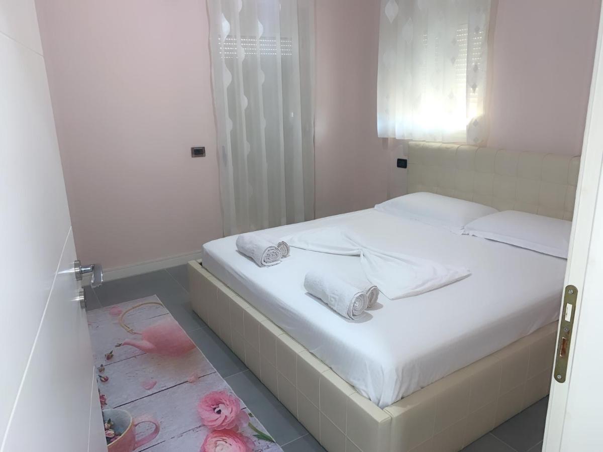 Apartament Dean Apartment วญอเรอ ภายนอก รูปภาพ